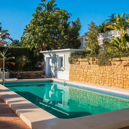 Yoko - Plusholidays *