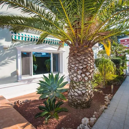 Villa Yoko - Plusholidays *