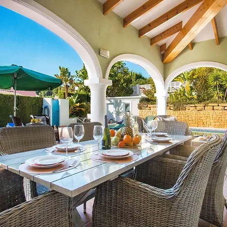 Yoko - Plusholidays Villa