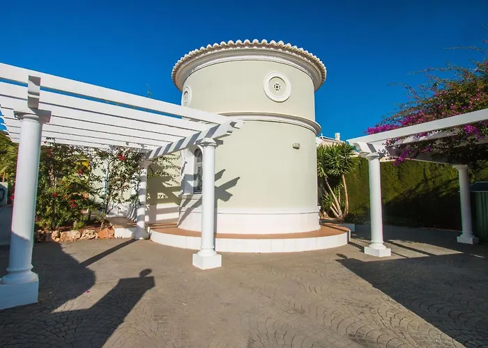 Yoko - Plusholidays Villa Calp