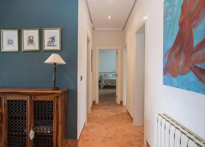 Yoko - Plusholidays Calp