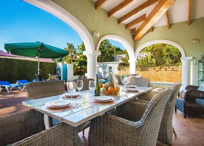 Yoko - Plusholidays Villa