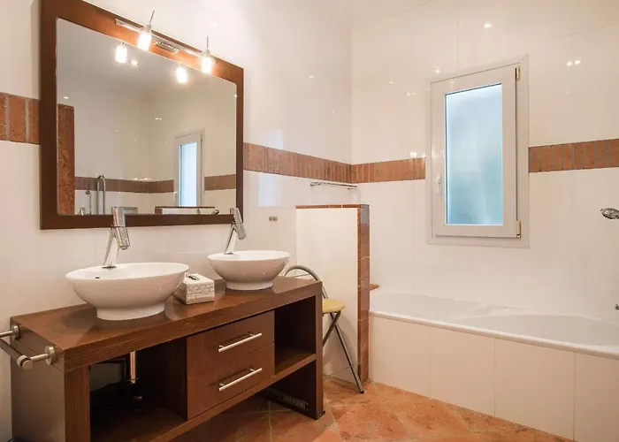 Yoko - Plusholidays * Calp