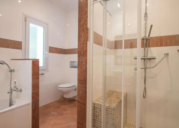 Yoko - Plusholidays Calp