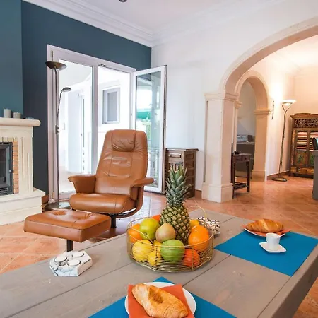 Yoko - Plusholidays *