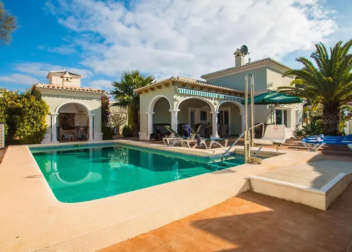 Yoko - Plusholidays Villa